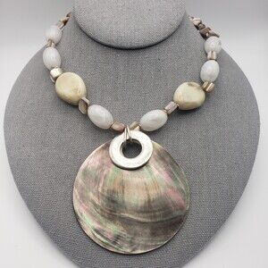 Vintage NY Large MOP Shell Pendant Moon Stone Collar Necklace Adjustable Length